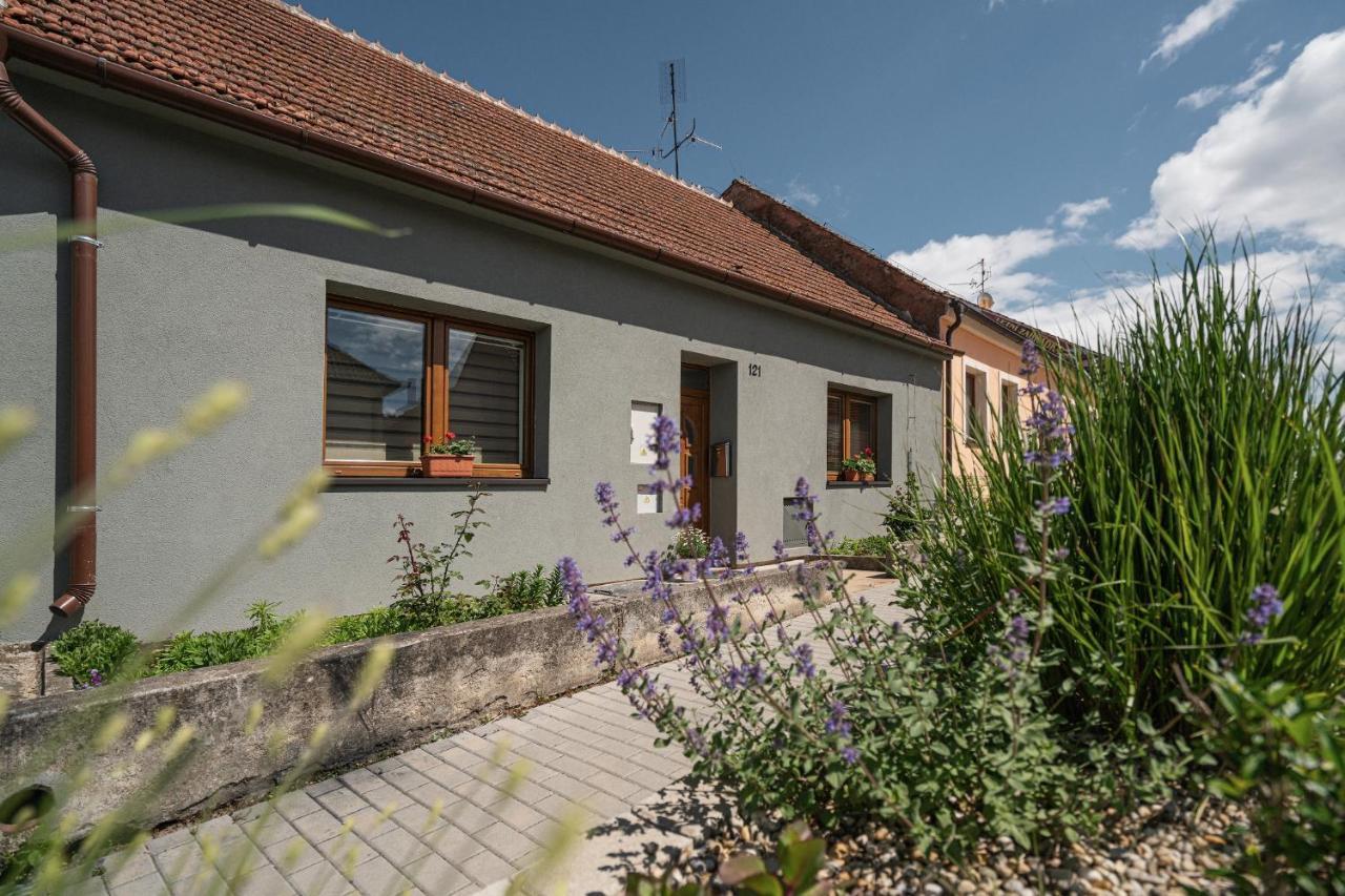 Ubytování 121 - Hlohovec Esterno foto